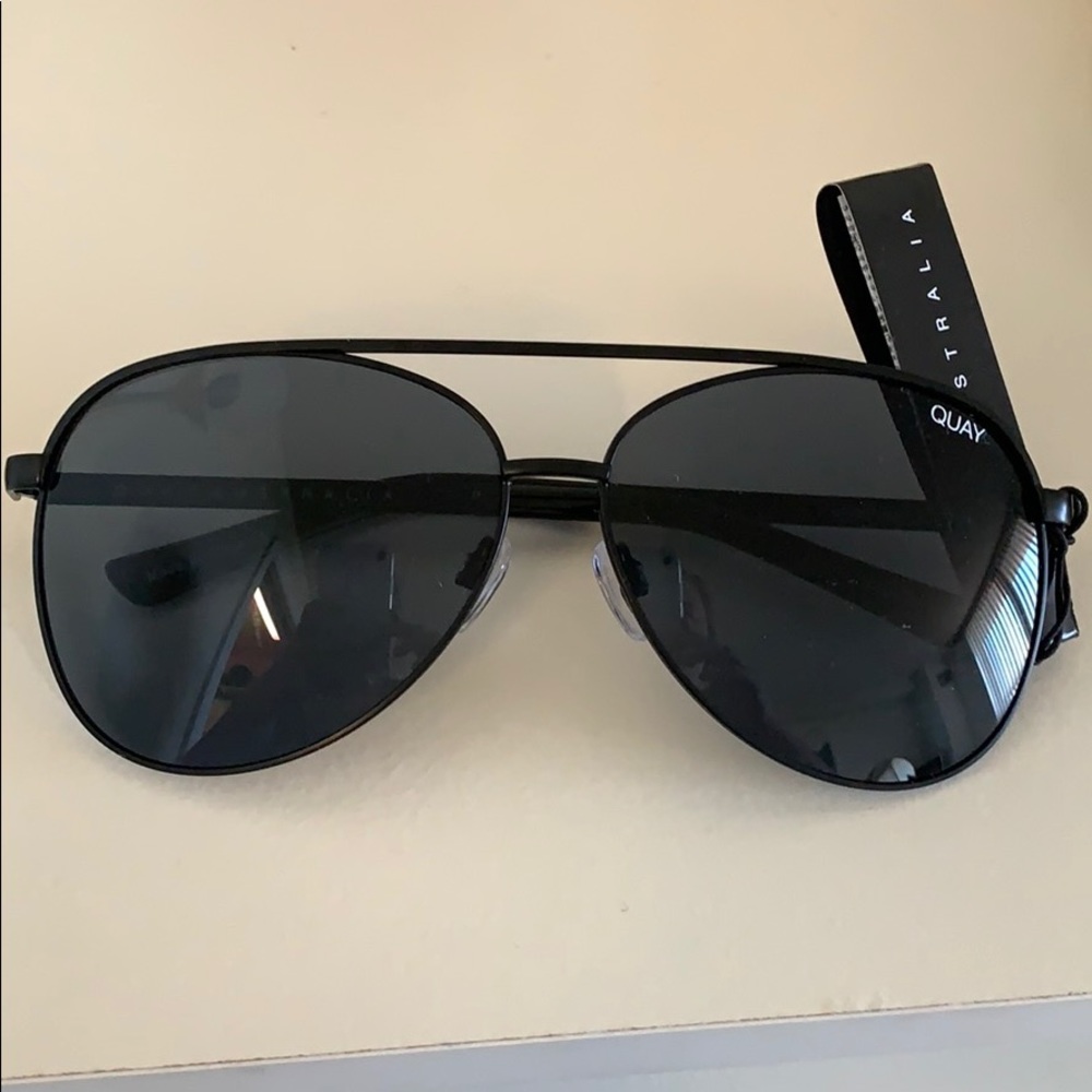 Quay Australia Vivienne sunglasses